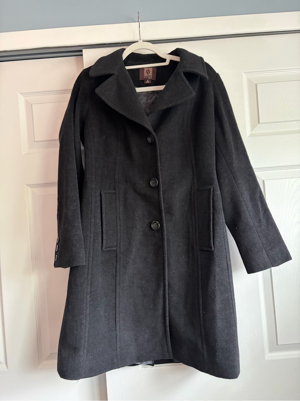 Anne Klein Classic Women's Black/Charcoal Wool Blend Button-Front Coat size 6